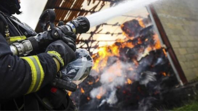Deux lances ont été déployées pour venir à bout du sinistre - illustration Deux lances ont été déployées pour venir à bout du sinistre - illustration