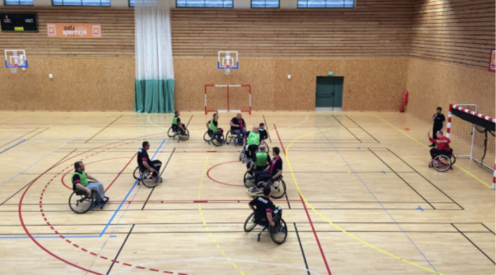 Les équipes sont composées de joueurs valides et handicapés - Photo d'illustration © HBC Les équipes sont composées de joueurs valides et handicapés - Photo d'illustration © HBC