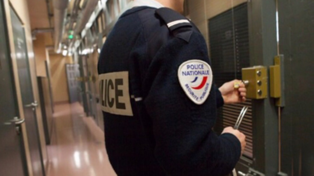 Les auteurs présumés ont été placés en garde à vue Les auteurs présumés ont été placés en garde à vue