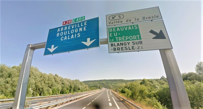 L'autoroute a été déviée en direction d'Abbeville à partir de l'échangeur de la Vallée de la Bresle