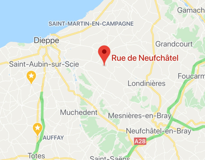 Seine-Maritime : une voiture percute un poteau électrique, le conducteur coincé à l’intérieur Seine-Maritime : une voiture percute un poteau électrique, le conducteur coincé à l’intérieur