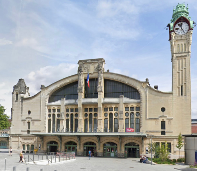 La gare SNCF de Rouen, place Henri-Tissot