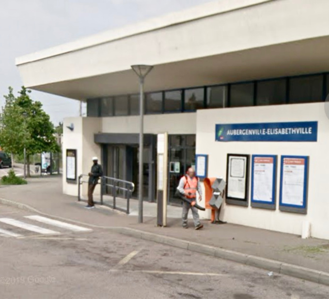 La gare d’Aubergenville, dans le quartier d’Élisabethville - illustration @ Google Maps La gare d’Aubergenville, dans le quartier d’Élisabethville - illustration @ Google Maps