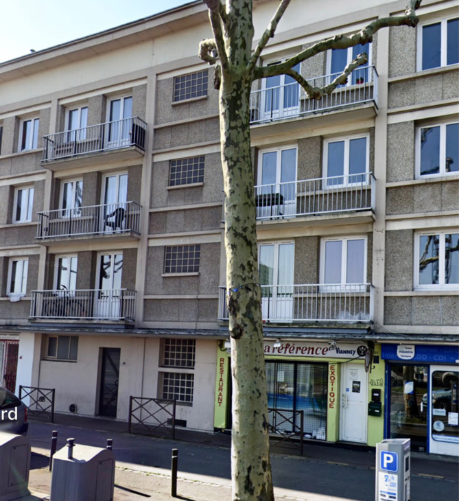 C’est dans cet immeuble, quai Cavelier de la Salle, que la victime vivait - Illustration @ Google C’est dans cet immeuble, quai Cavelier de la Salle, que la victime vivait - Illustration @ Google