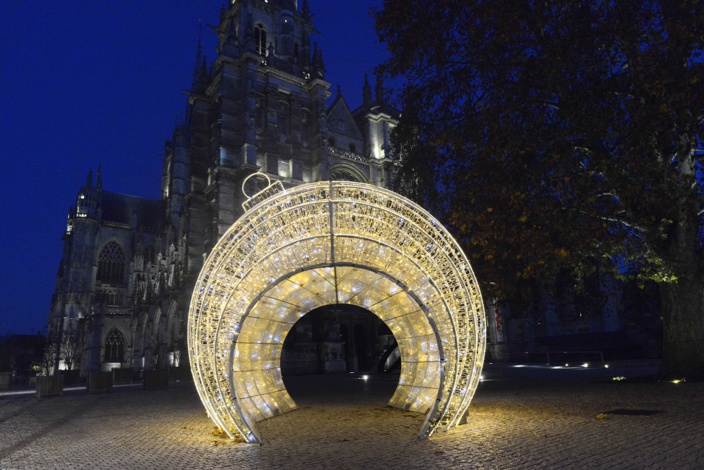 Fêtes de fin d’année à Évreux : un centre-ville féérique pour faire oublier la crise sanitaire Fêtes de fin d’année à Évreux : un centre-ville féérique pour faire oublier la crise sanitaire