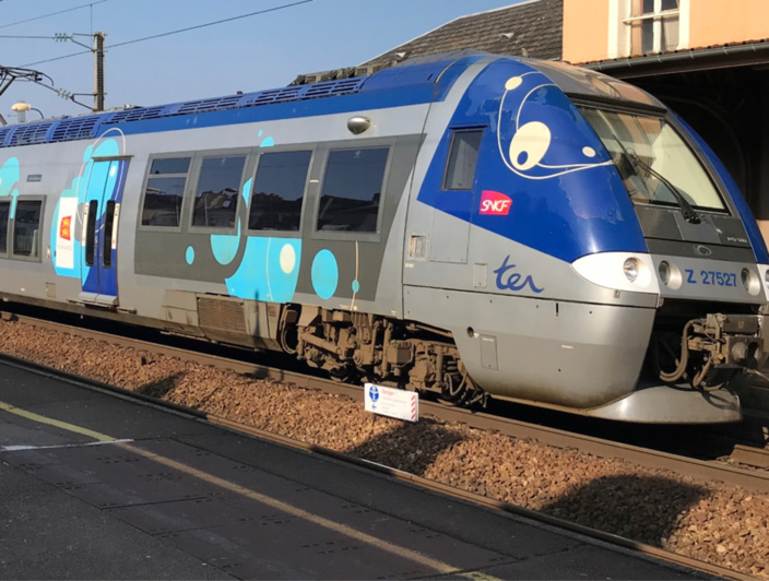 La circulation des trains a été interrompue entre Saint-Lazare et Les Mureaux. Le trafic vers la Normandie a été également impacté - illustration © infoNormandie