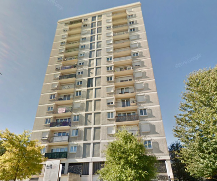 Le feu s’est déclaré au quatrième étage Le feu s’est déclaré au quatrième étage