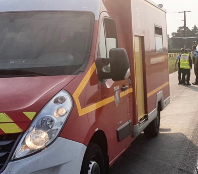 Les secours n’ont rien pu faire pour sauver la passagère de la moto embrasée - illustration Les secours n’ont rien pu faire pour sauver la passagère de la moto embrasée - illustration