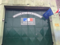 Le forcené de Tourville-la-Campagne mis en examen et placé en détention Le forcené de Tourville-la-Campagne mis en examen et placé en détention