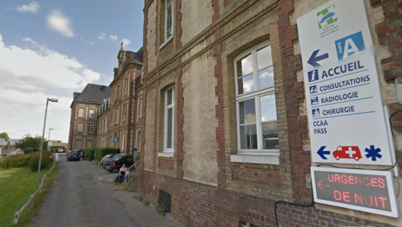 Manifestation à Pont-Audemer pour sauver le service de chirurgie ambulatoire de l'hôpital Manifestation à Pont-Audemer pour sauver le service de chirurgie ambulatoire de l'hôpital