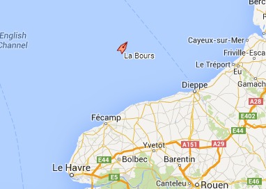 Le chalutier La Bours se trouvait au large de Fécamp au moment de l'incident et faisait route vers le nord-est