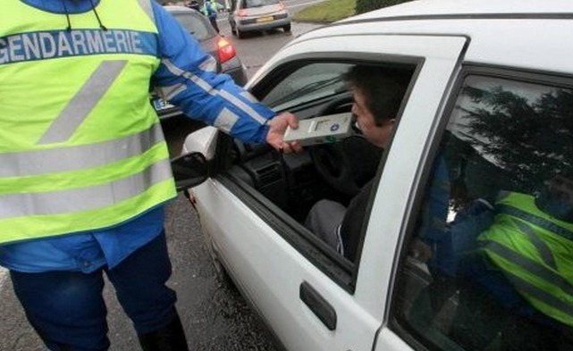 Conduite sans permis, stupéfiants et alcool : trois conducteurs contrôlés à Brionne et Beaumont-le-Roger
