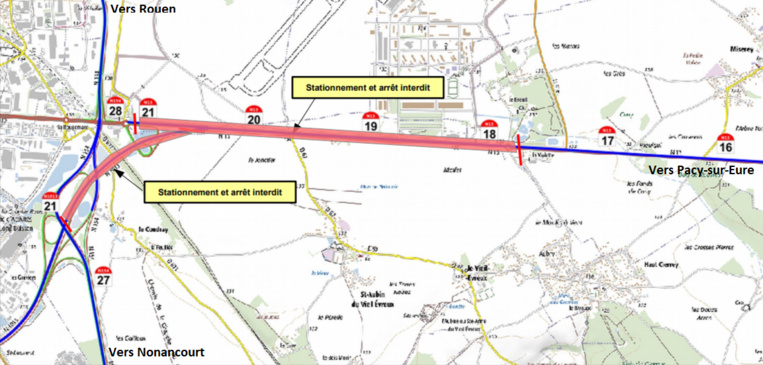 L'arrêt et le stationnement aux abords de la base aérienne d'Evreux sont interdits les 13 et 14 juillet (partie en rose)