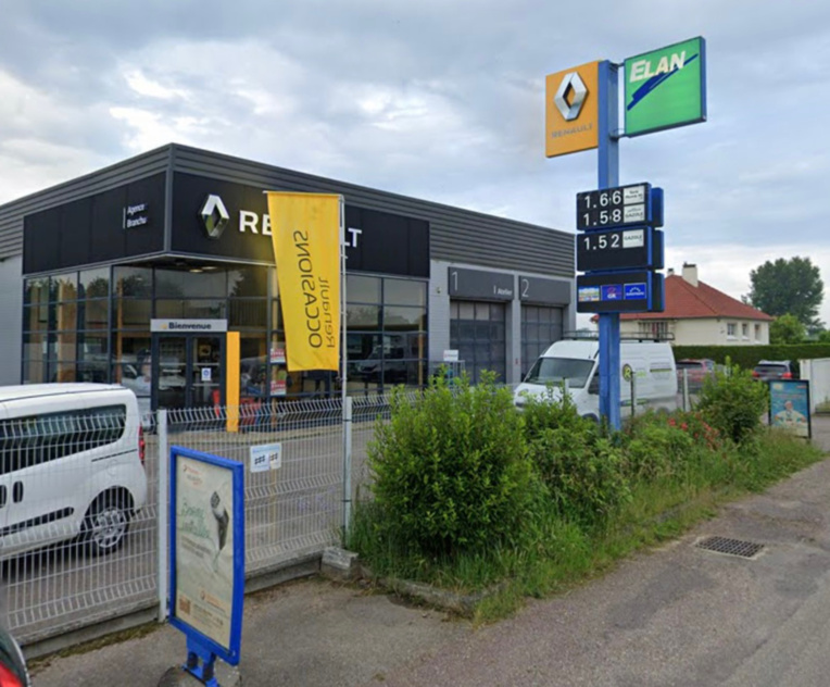 Eure. Un garage Renault en partie détruit par un incendie près de Pont-Audemer Eure. Un garage Renault en partie détruit par un incendie près de Pont-Audemer