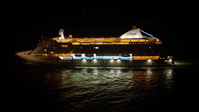 Le Seven Seas Voyager se trouvait à 12 nautiques (environ 22 km) du port du Havre (Photo Sébastien Richard)