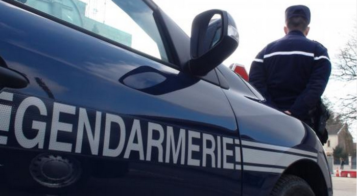 80 gendarmes appuyés par un hélicoptère ont investi ce mardi matin le camp de gens du voyage à Forges-les-Eaux, à la recherche de cambrioleurs présumés (Photo d'illustration)