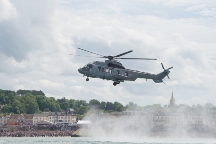 Le savoir-faire de la Marine en démonstration devant 45 000 spectateurs Le savoir-faire de la Marine en démonstration devant 45 000 spectateurs
