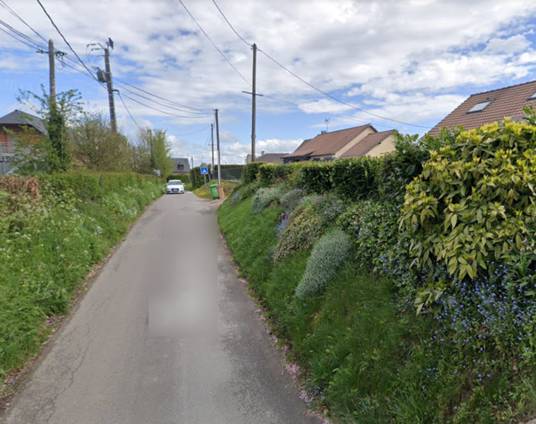 La rue du Fort Bois à Critot a été fermée à la circulation, pour une durée indéterminée La rue du Fort Bois à Critot a été fermée à la circulation, pour une durée indéterminée