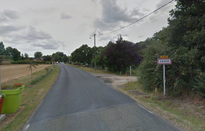 La collision est survenue sur la D143 qui relie Croth et Ezy-sur-Eure La collision est survenue sur la D143 qui relie Croth et Ezy-sur-Eure