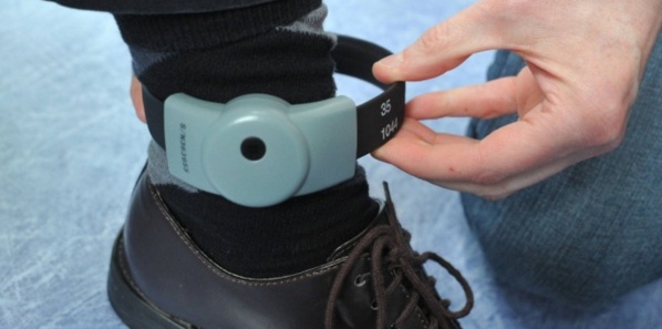 Le bracelet électronique permet à un détenu de purger sa peine en liberté avec quelques contraintes (Photo d'illustration)