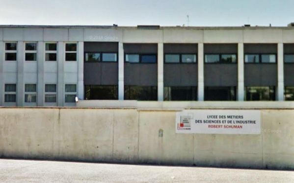 Le Havre : un professeur tabassé par un ancien élève au lycée Robert Schumann Le Havre : un professeur tabassé par un ancien élève au lycée Robert Schumann