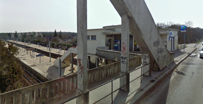 Le drame s'est produit dans l'enceinte de la gare d'Achères Grand Cormier (@Google Maps) Le drame s'est produit dans l'enceinte de la gare d'Achères Grand Cormier (@Google Maps)