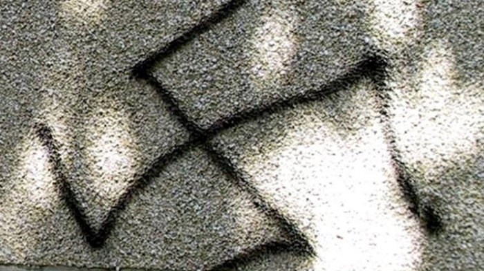 Six croix gammées on été peintes sur les murs de la mosquée (Photo d'illustration) Six croix gammées on été peintes sur les murs de la mosquée (Photo d'illustration)