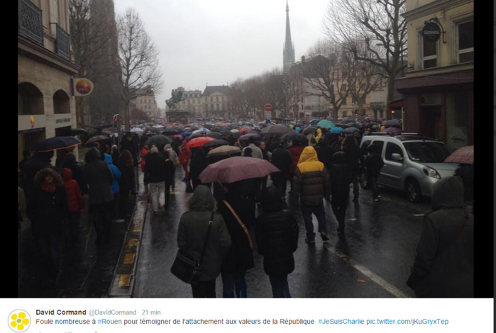 Rassemblement "Je suis Charlie" à Rouen : le témoignage des internautes sur Twitter
