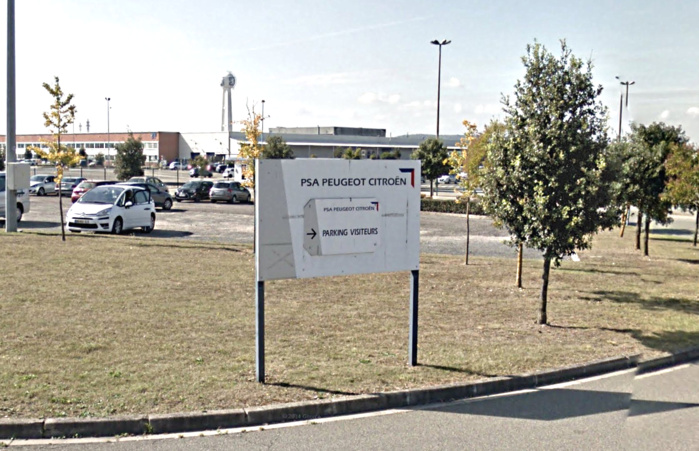 Poissy : les salariés d'un sous-traitant de PSA ont bloqué ce matin une dizaine de camions