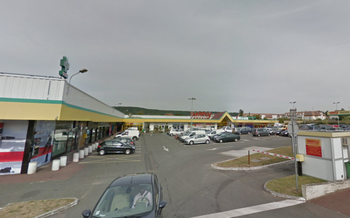 Le centre commercial du Maupas où se sont déroulés les faits ce matin (Photo d'illustration @Google Maps)