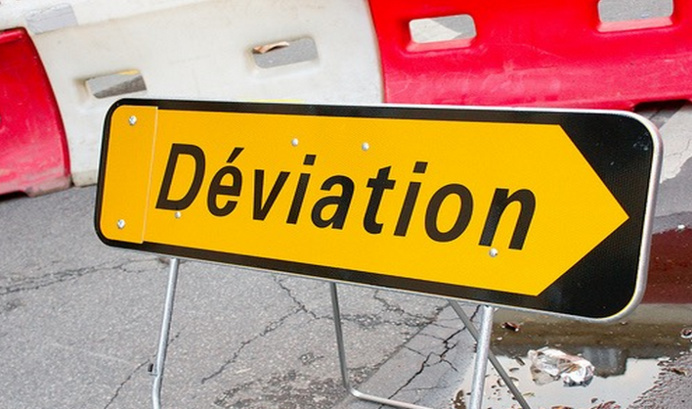 La circulation a été coupée et déviée pendant 45 minutes La circulation a été coupée et déviée pendant 45 minutes