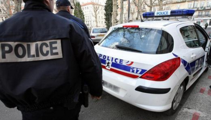 Elbeuf : prison ferme pour le conducteur sans permis qui avait foncé sur un policier Elbeuf : prison ferme pour le conducteur sans permis qui avait foncé sur un policier