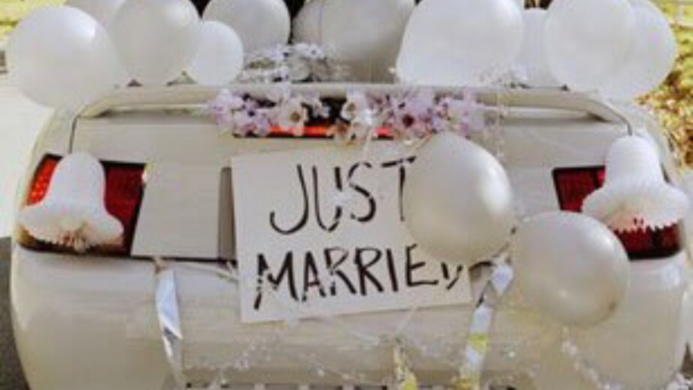 Les cortèges de mariages sous surveillance policière : sanctions à la clé dans l'agglo de Rouen Les cortèges de mariages sous surveillance policière : sanctions à la clé dans l'agglo de Rouen