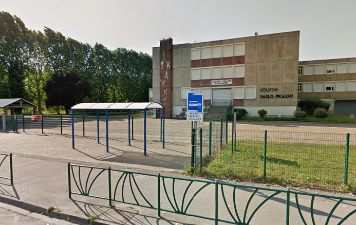 Un exhibitionniste surpris à proximité du collège Pablo Neruda à Harfleur Un exhibitionniste surpris à proximité du collège Pablo Neruda à Harfleur