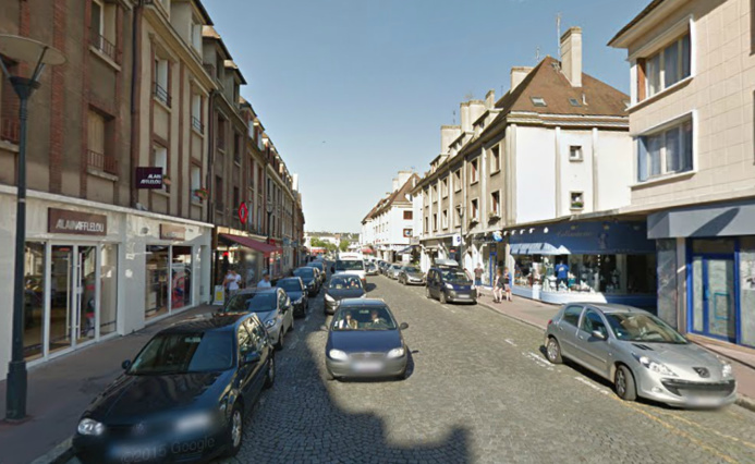 Rue du Docteur Oursel, à Evreux @illustration Rue du Docteur Oursel, à Evreux @illustration