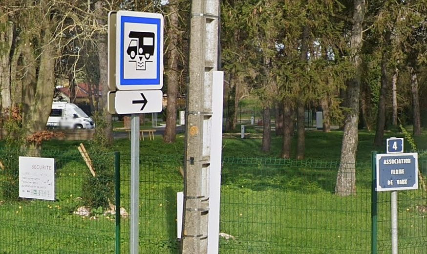 Led camping de la ferme de Vaux vit ses derniers jours - Illustration © Google Maps Led camping de la ferme de Vaux vit ses derniers jours - Illustration © Google Maps