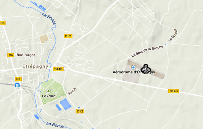 Un pilote d'ULM se pose sans dommage dans un champ près de l'aérodrome d'Etrépagny, 