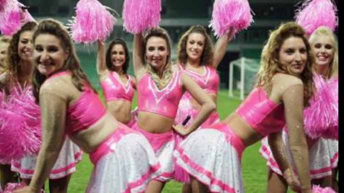 Charlotte de Turckheim à Rouen pour présenter "Qui c'est les plus forts ?" Charlotte de Turckheim à Rouen pour présenter "Qui c'est les plus forts ?"