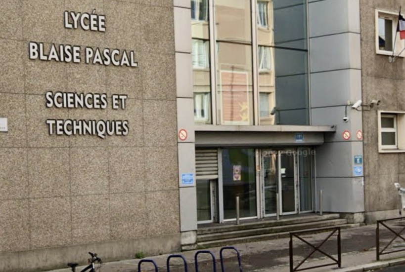 Le lycée Blaise Pascal, rue des Emmurées à Rouen fait partie des établissements qui ont été visés par une alerte à la bombe - illustration
