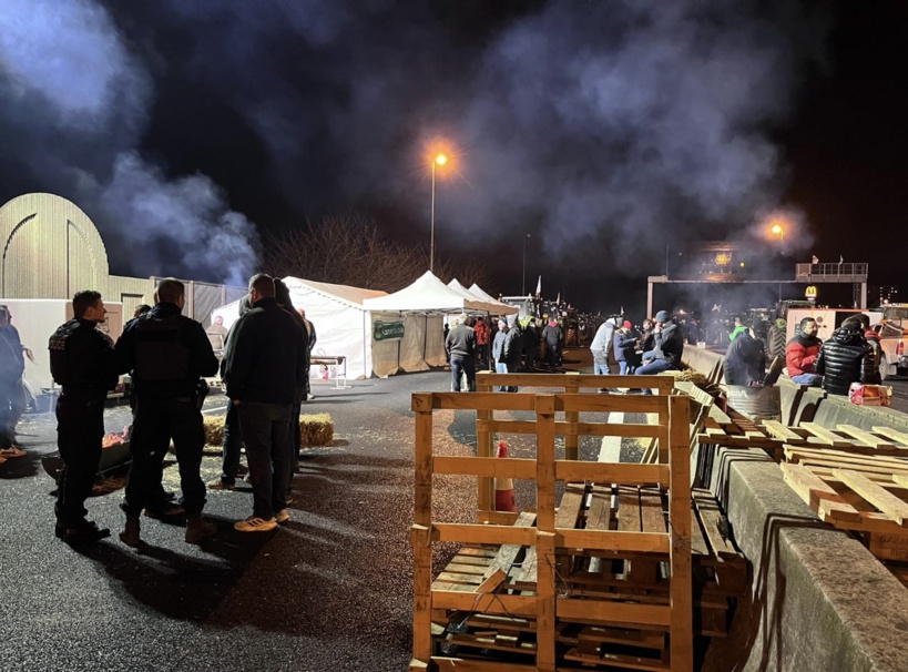 Nouveaux blocages des agriculteurs ce lundi sur l'A28 en Seine-Maritime et l'A13 dans l'Eure Nouveaux blocages des agriculteurs ce lundi sur l'A28 en Seine-Maritime et l'A13 dans l'Eure