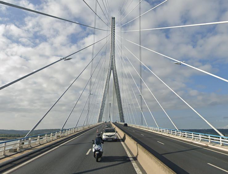 La circulation des deux-roues et piétons reste interdite sur les ponts de Normandie et de Tancarville pour la nuit prochaine