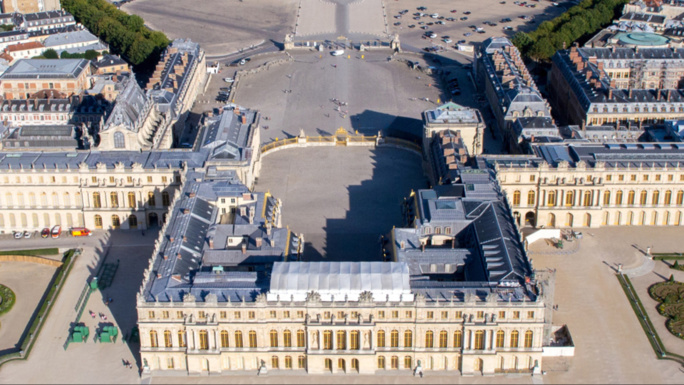 Colis suspect au château de Versailles : 500 personnes évacuées pour une boite de chocolat