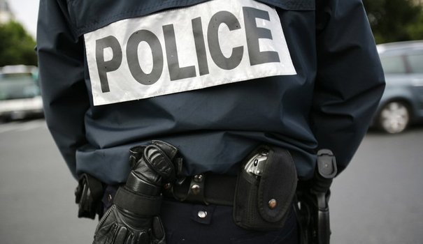Yvelines : feu de scooter et tir de mortier sur les policiers à la cité des Indes à Sartrouville