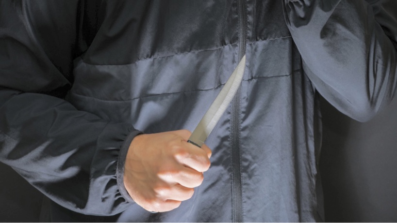 Le trentenaire a pris un coup de couteau au niveau du cou - illustration Le trentenaire a pris un coup de couteau au niveau du cou - illustration