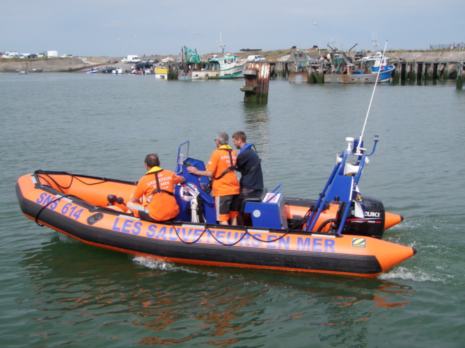 L'embarcation semi-rigide des sauveteurs en mer de la SNSM de Ouistreham ont participé aux recherches (Photo d'illustration)