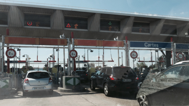 Circulation en accordéon sur l'A13 du péage de Mantes jusqu'à Epône/Mézières (Yvelines) Circulation en accordéon sur l'A13 du péage de Mantes jusqu'à Epône/Mézières (Yvelines)