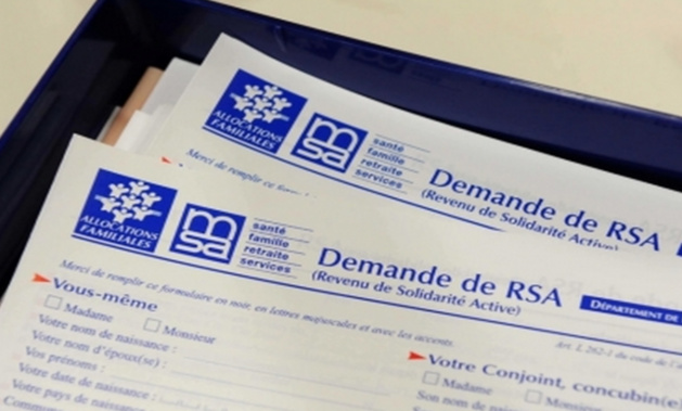 RSA : "le Gouvernement toujours plus généreux avec l'argent des autres" (Sébastien Lecornu) RSA : "le Gouvernement toujours plus généreux avec l'argent des autres" (Sébastien Lecornu)