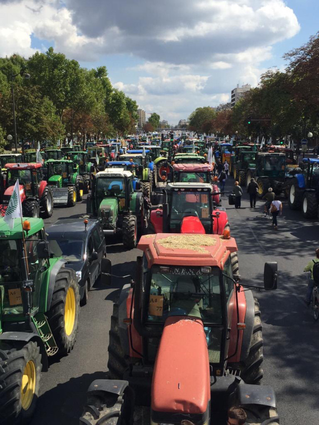 Manifestation des agriculteurs : fin des perturbations sur l'A13 Manifestation des agriculteurs : fin des perturbations sur l'A13