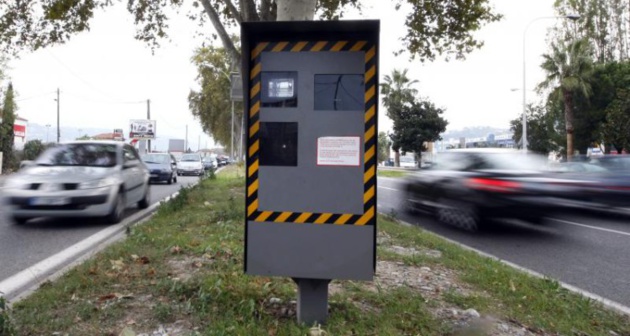 Seine-Maritime : le premier radar "double-sens" prêt à flasher à partir de ce lundi 14 septembre Seine-Maritime : le premier radar "double-sens" prêt à flasher à partir de ce lundi 14 septembre