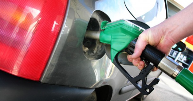 Près de Rouen, il faisait le plein de ses voitures faussement immatriculées et partait sans payer Près de Rouen, il faisait le plein de ses voitures faussement immatriculées et partait sans payer